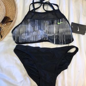 NWT Nike swimsuit!🌸